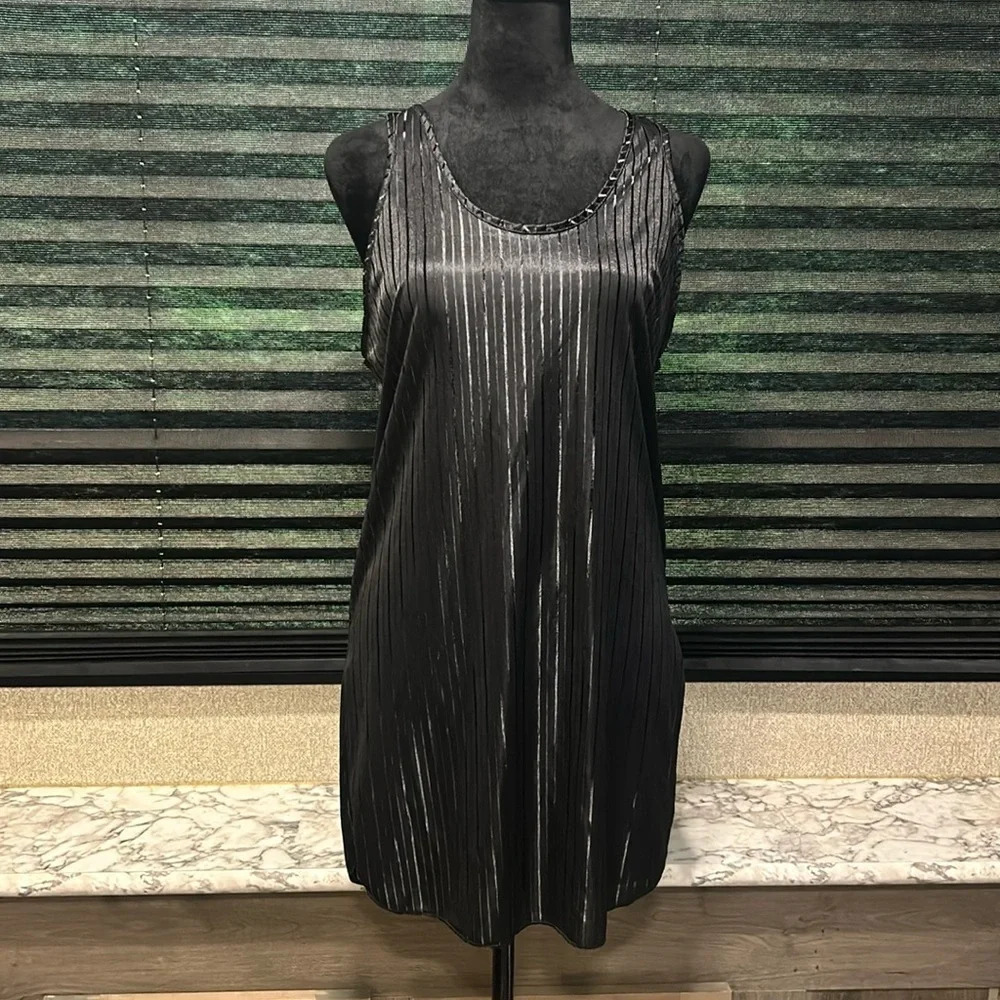 Vintage Undercover Wear Women’s Black Satin‎ Stripe Racerback Tank Top Small